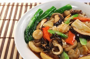 羅漢扒豆腐 BRAISED ASSORTED MUSHROOMS & BEAN CURD