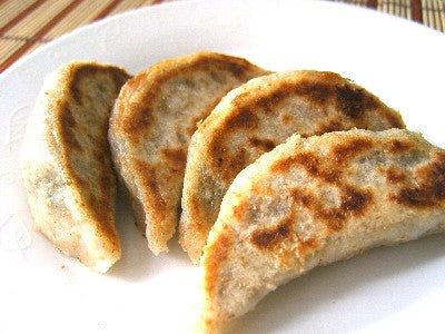 Pan Fried Pork Dumplings 鮮肉窩貼 18pcs - Katering 點點到會