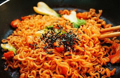 Fried Instant Noodles with Chicken 韓式雞肉炒辛拉麵 1.5kg - Katering 點點到會
