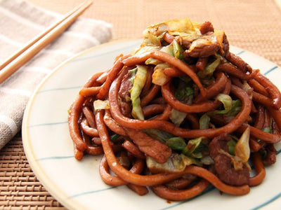 Fried Thick Noodles with Pork Chop in Soya Sauce 排骨炒粗麵 1KG - Katering 點點到會