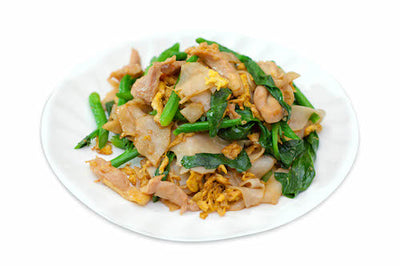 Fried Rice Noodle with Pork in Thai Style 泰式乾炒河粉(豬肉) - Katering 點點到會