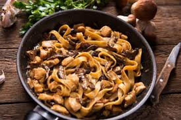 P11 忌廉什菌闊條麵 Fettuccine Funghi 2lbs